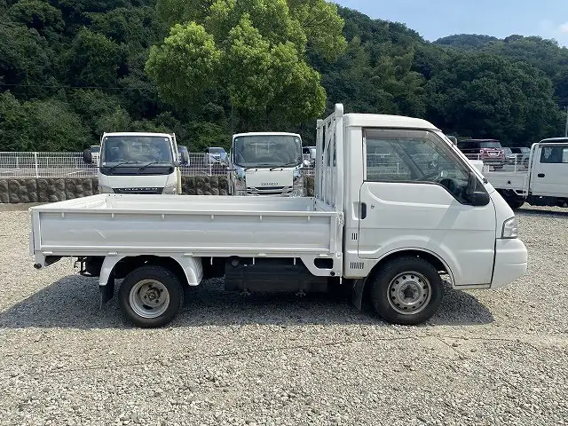 マツダ ボンゴ 小型 平ボディ TC-SK82T H17の中古トラック画像3