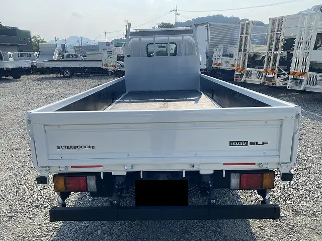 いすゞ エルフ 小型 平ボディ 2RG-NMR88AR R2の中古トラック画像4