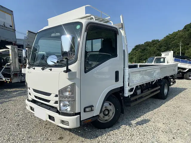 いすゞ エルフ 小型 平ボディ 2RG-NMR88AR R2 の中古トラック【車両No.195257】