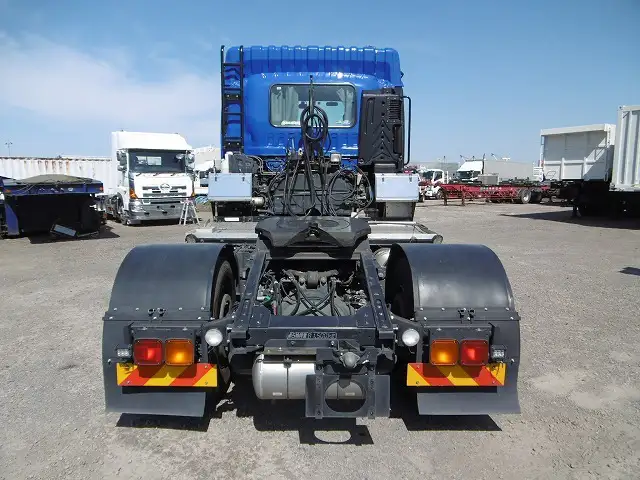 いすゞ ギガ 大型 トラクター ハイルーフ 1デフの中古トラック画像4