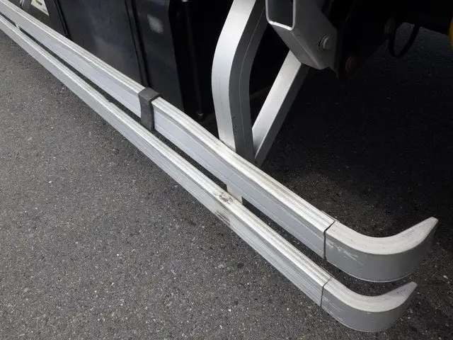 いすゞ フォワード 中型/増トン ウイング TKG-FRR90S2 H26の中古トラック画像16
