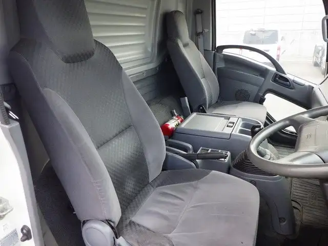 いすゞ フォワード 中型/増トン ウイング TKG-FRR90S2 H26の中古トラック画像9