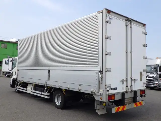 いすゞ フォワード 中型/増トン ウイング TKG-FRR90S2 H26の中古トラック画像4
