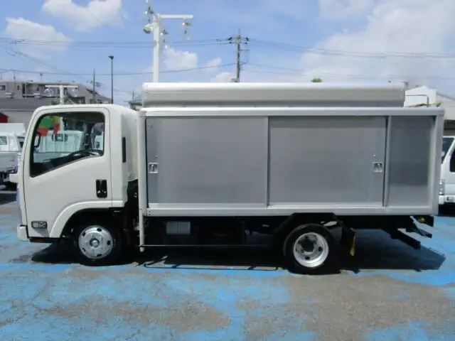 いすゞ エルフ 小型 アルミバン ボトルカー サイドドアの中古トラック画像5