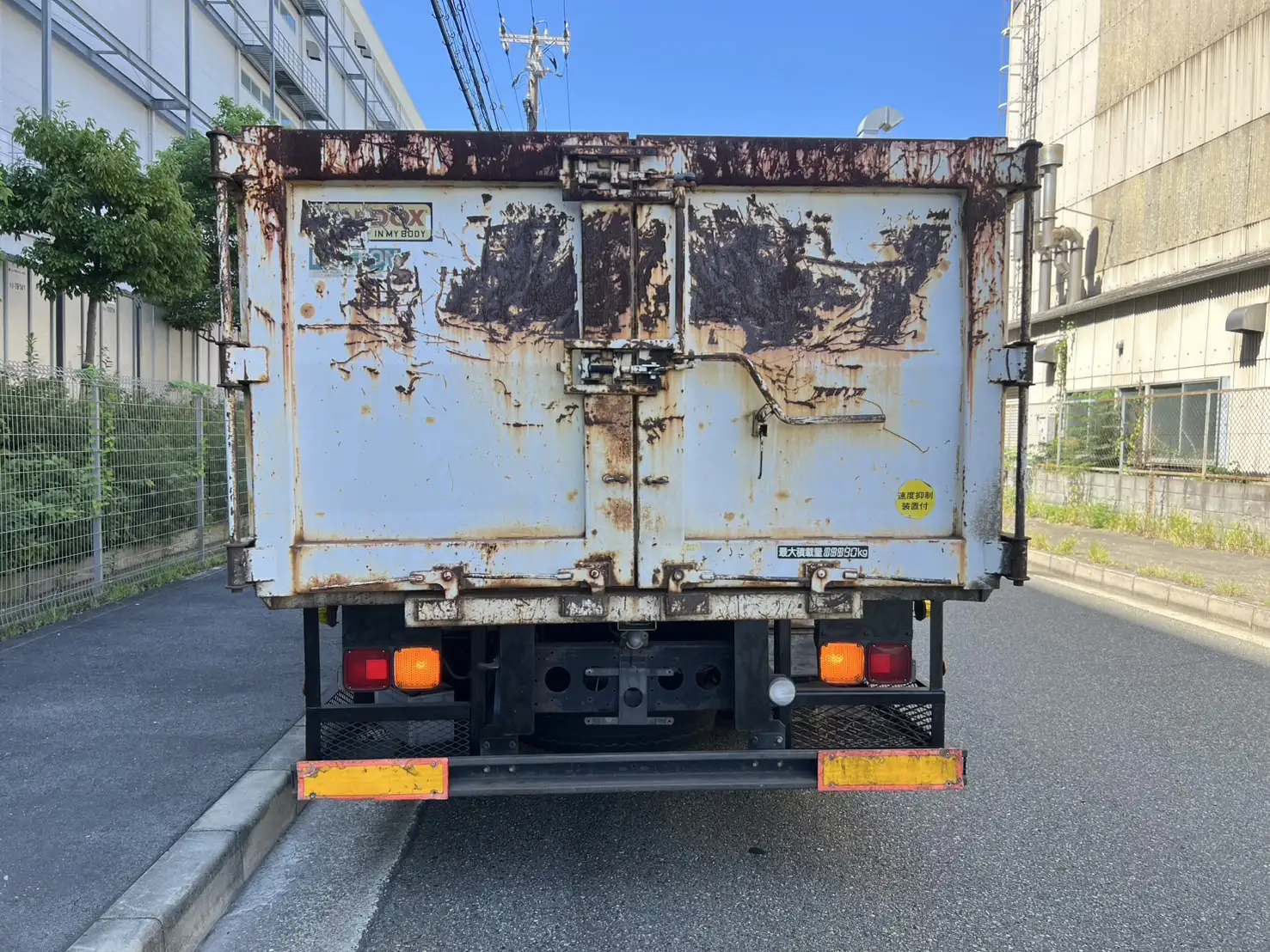 日産UD コンドル 大型 クレーン付 ヒアブ ベッドの中古トラック画像4