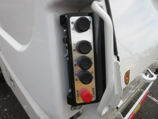 三菱 キャンター 小型 パッカー車 プレス式 2RG-FEAV0の中古トラック画像10