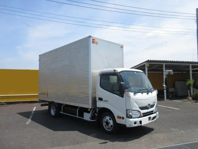 日野 デュトロ 小型 アルミバン サイドドア TKG-XZC655Mの中古トラック画像2