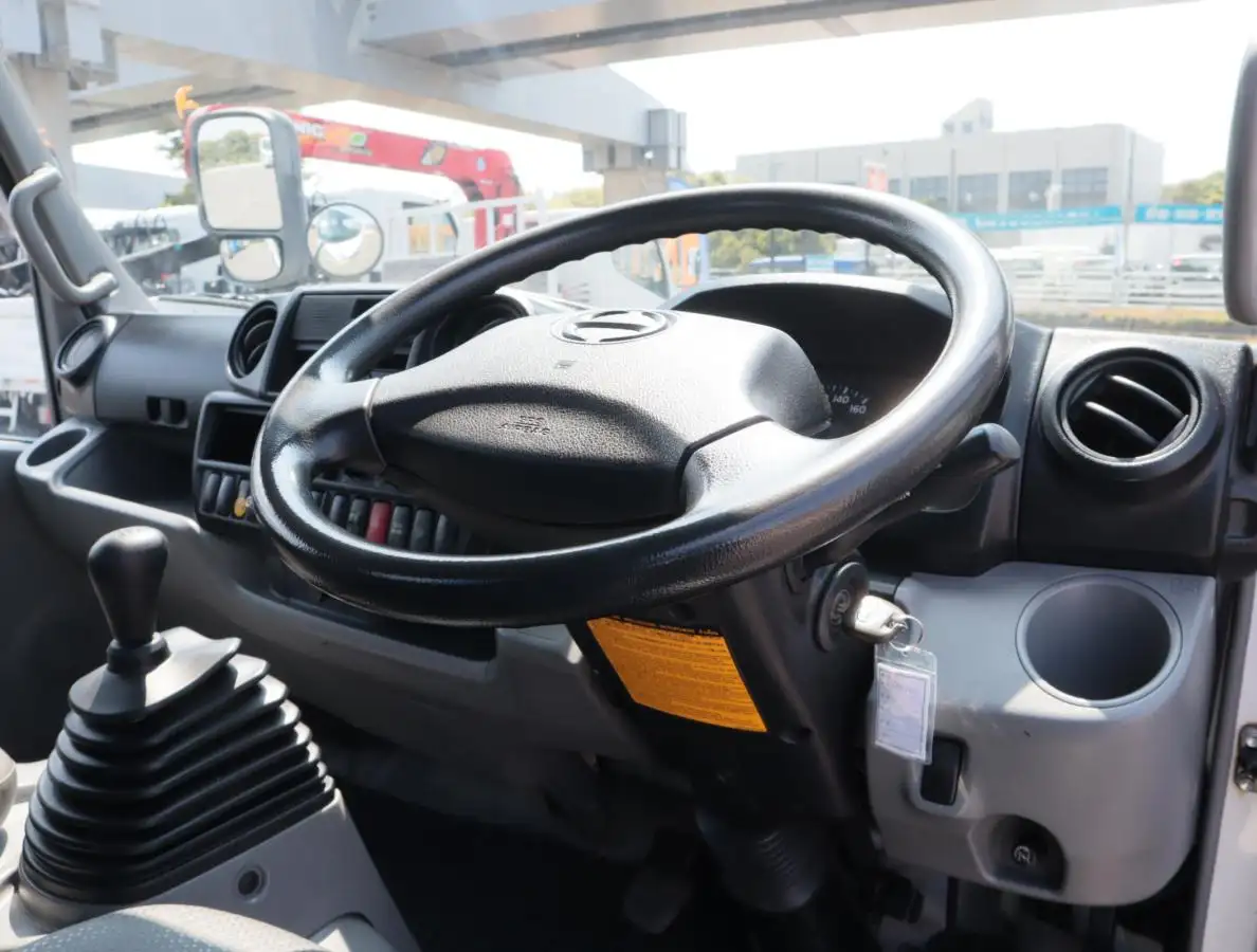 日野 デュトロ 小型 クレーン付 4段 ラジコンの中古トラック画像16