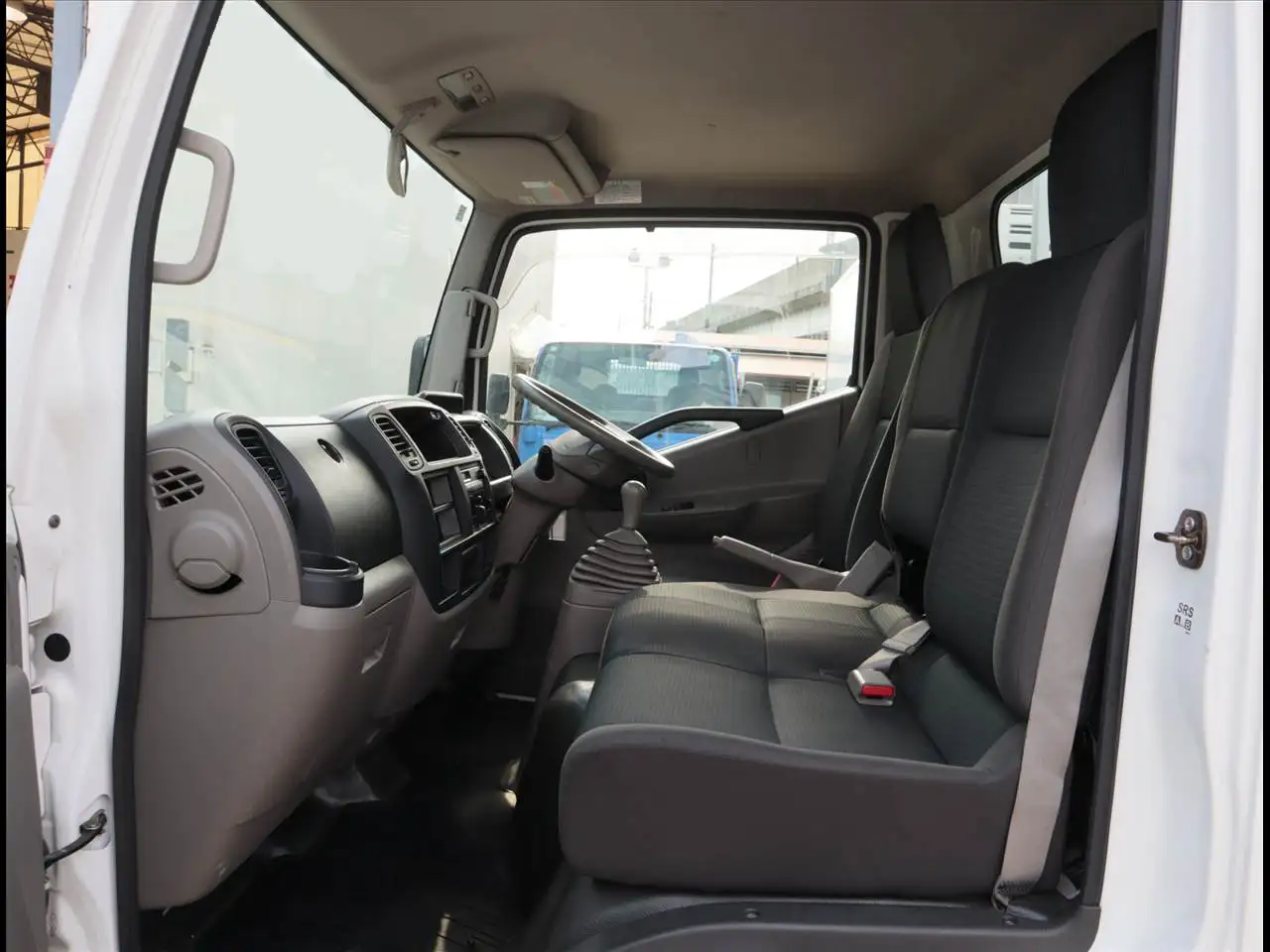 日産 アトラス 小型 平ボディ SKG-TZ3F24 H28の中古トラック画像15