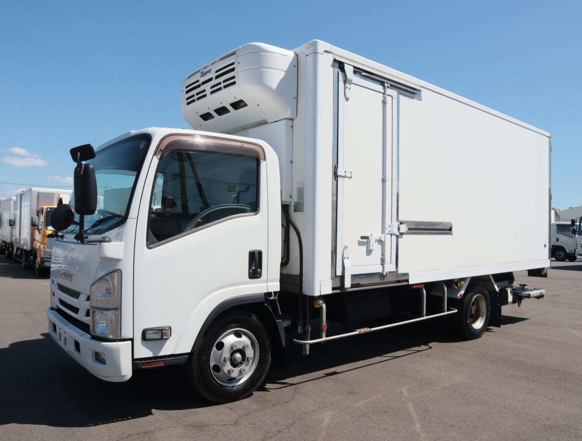 いすゞ エルフ 小型 冷凍冷蔵 超ロング