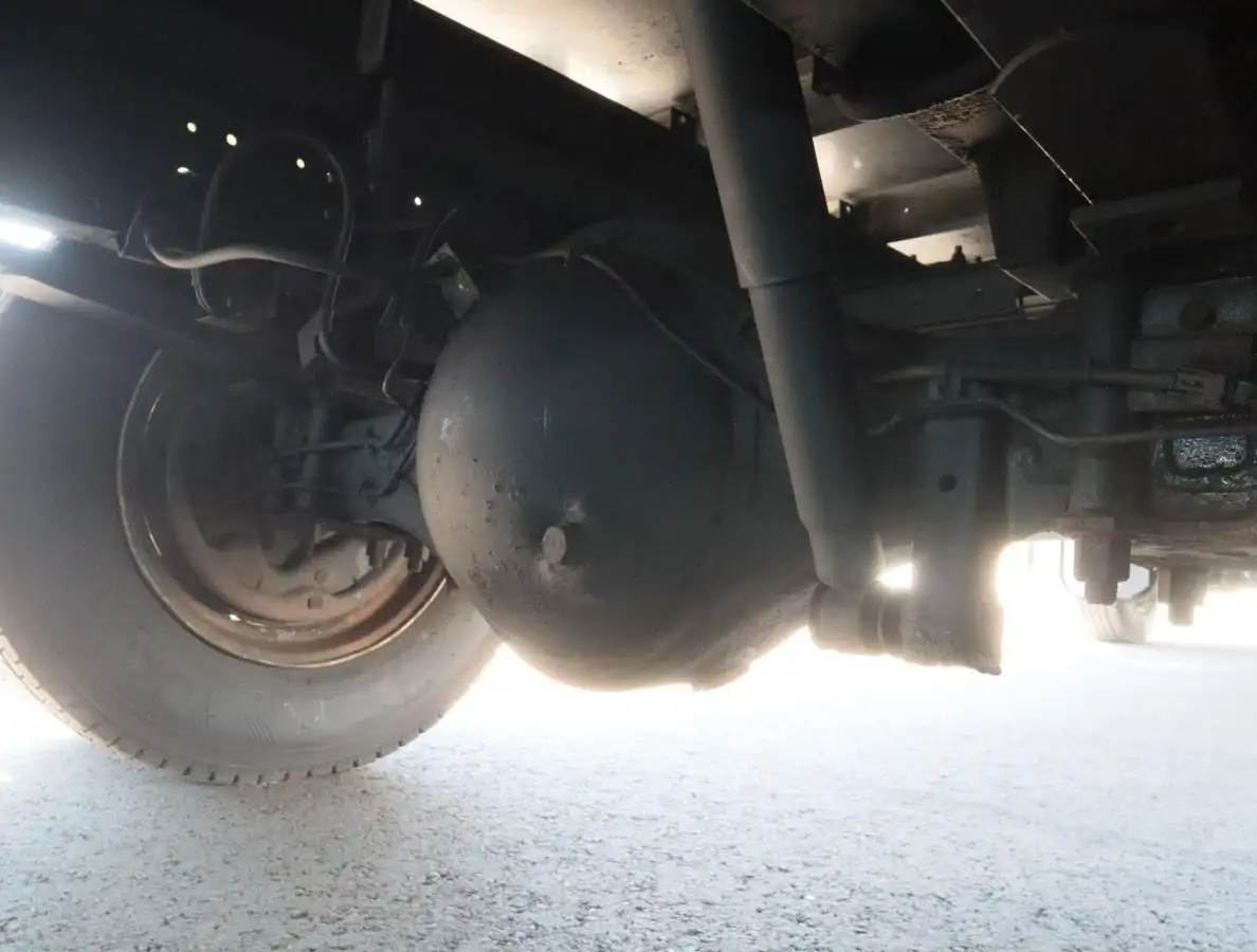 いすゞ エルフ 小型 冷凍冷蔵 低温 パワーゲートの中古トラック画像19