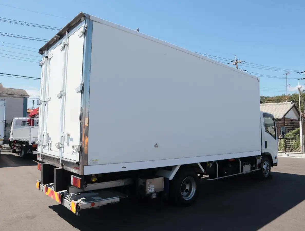 いすゞ エルフ 小型 冷凍冷蔵 低温 パワーゲートの中古トラック画像3