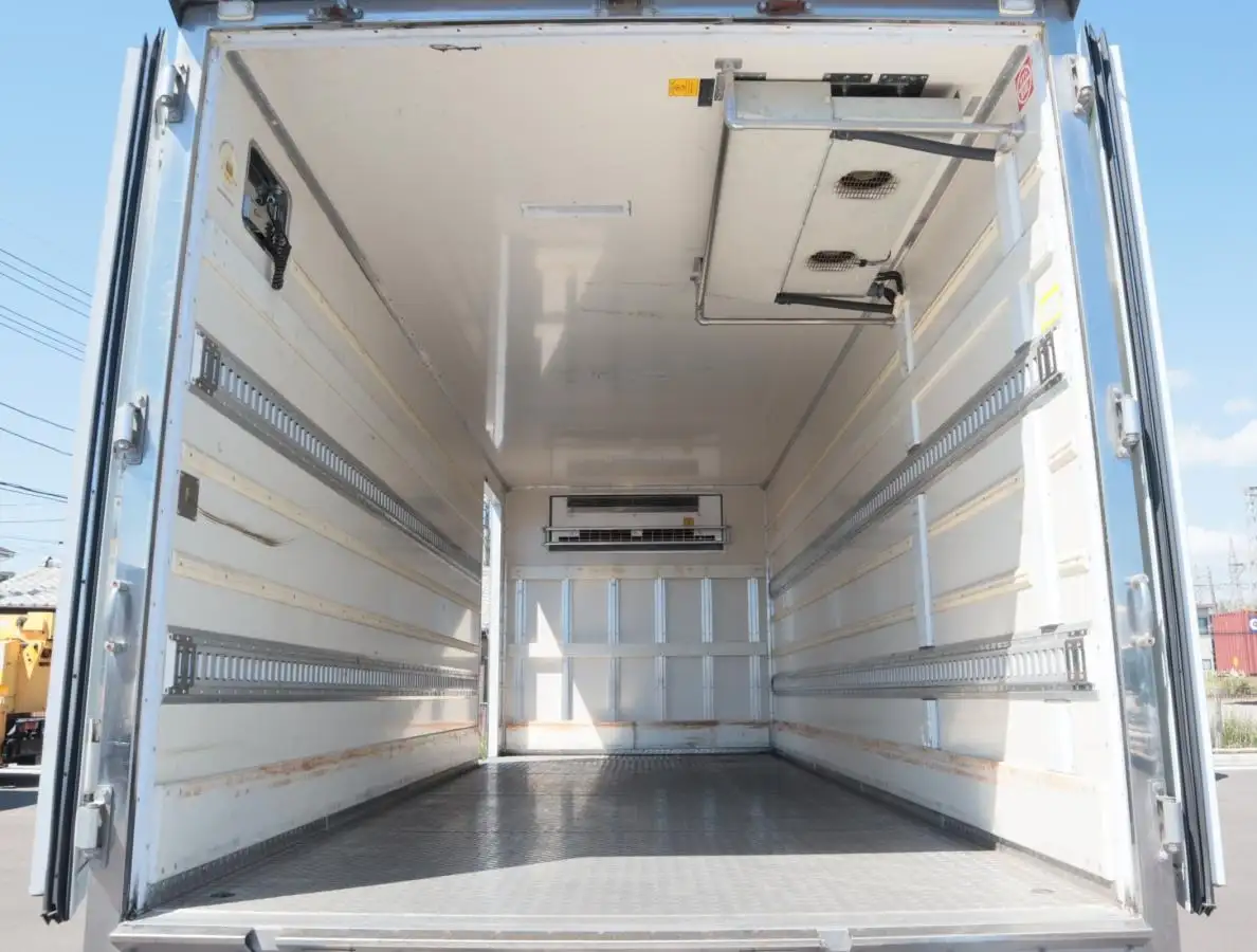 いすゞ エルフ 小型 冷凍冷蔵 低温 パワーゲートの中古トラック画像8