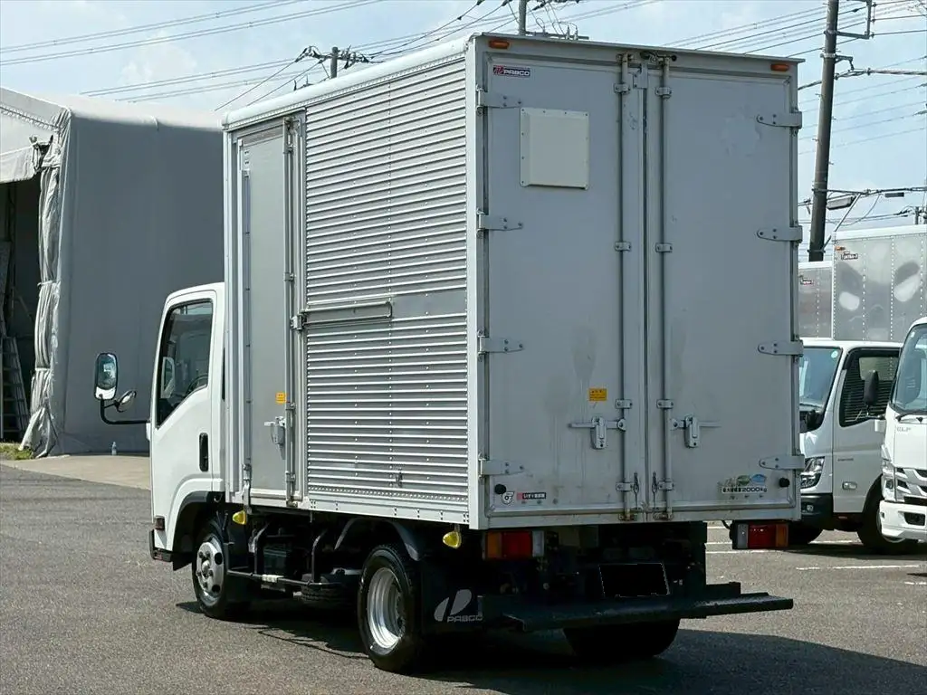 いすゞ エルフ 小型 アルミバン サイドドア TPG-NLR85ANの中古トラック画像5