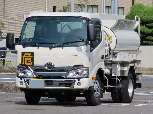 三菱 キャンター 小型 タンク車 ローリー 2RG-FEAV0 の中古トラック【車両No.189479】