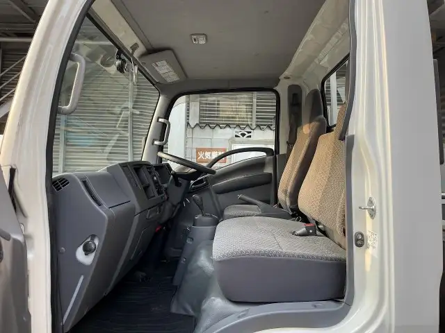 いすゞ エルフ 小型 平ボディ TPG-NLR85AR H30の中古トラック画像7