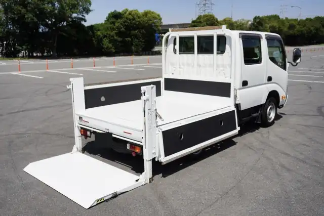 トヨタ ダイナ 小型 平ボディ Wキャブ パワーゲートの中古トラック画像7