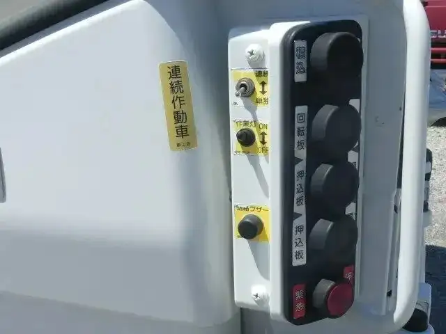 日野 デュトロ 小型 パッカー車 巻き込み式 回転ダンプ式の中古トラック画像10