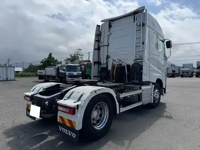 ボルボ トラック 大型 トラクター ハイルーフ 1デフの中古トラック画像4