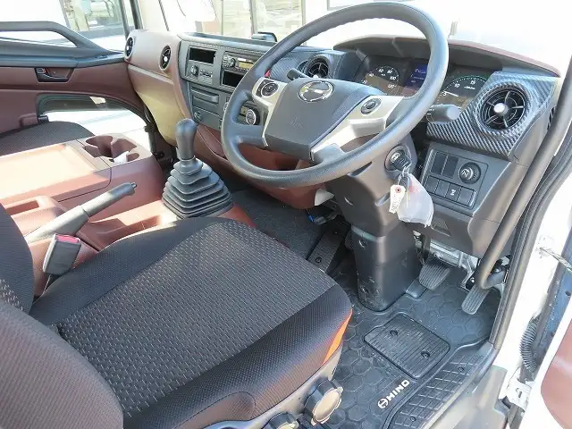 日野 レンジャー 中型/増トン タンク車 ローリー 2KG-FD2ABAの中古トラック画像12