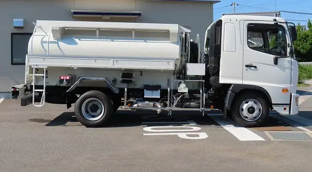 日野 レンジャー 中型/増トン タンク車 ローリー 2KG-FD2ABAの中古トラック画像3