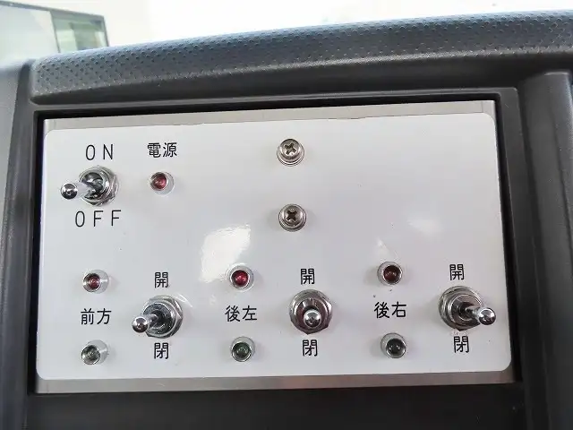いすゞ エルフ 小型 タンク車 散水車 2PG-NPR88YNの中古トラック画像14