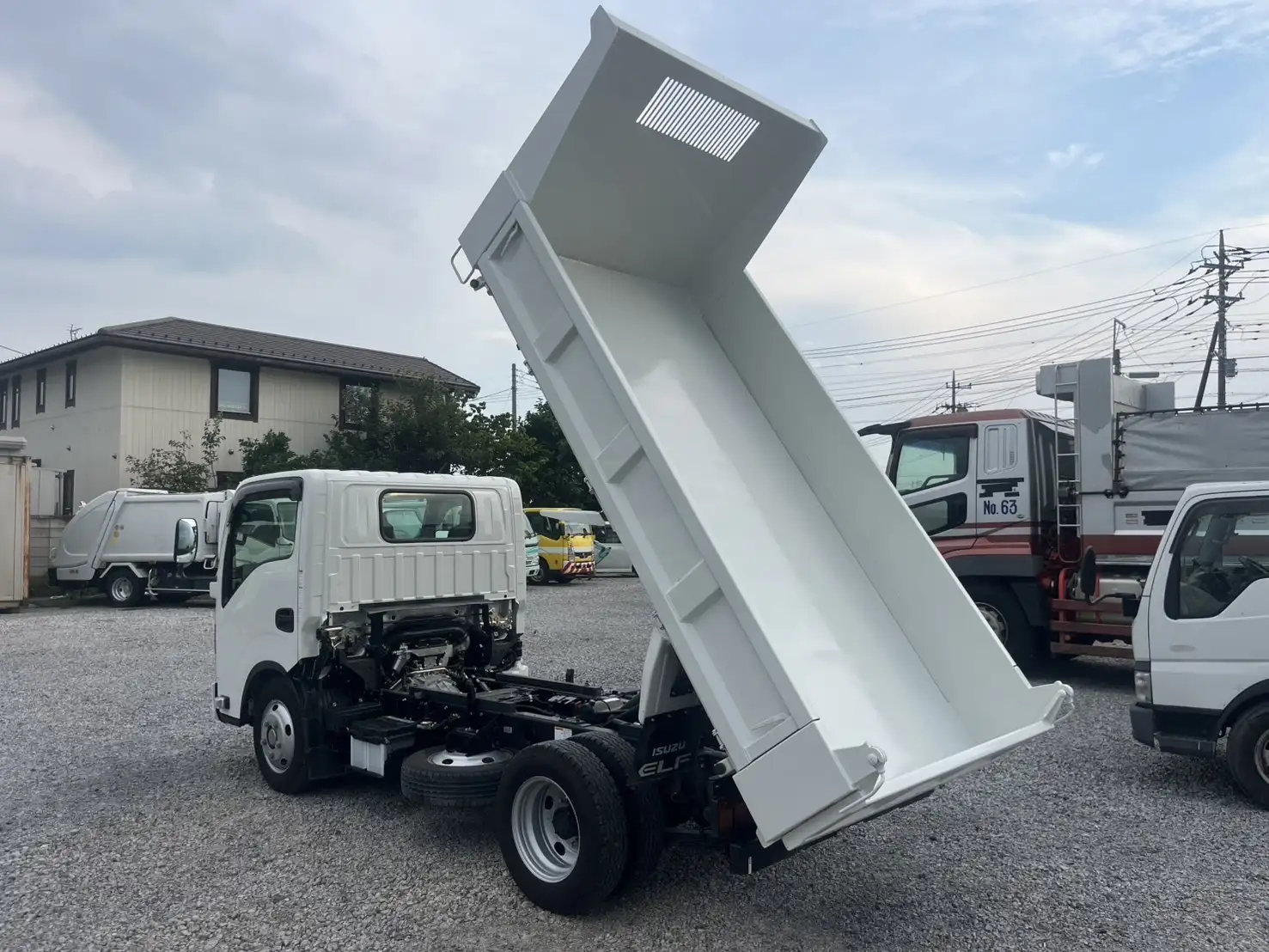いすゞ エルフ 小型 ダンプ 2RG-NKR88AT R5の中古トラック画像7