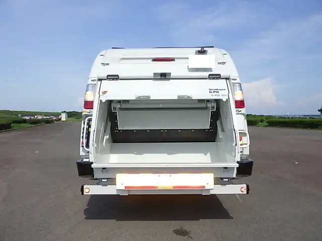 日野 レンジャー 中型/増トン パッカー車 プレス式 2KG-FC2ABAの中古トラック画像5