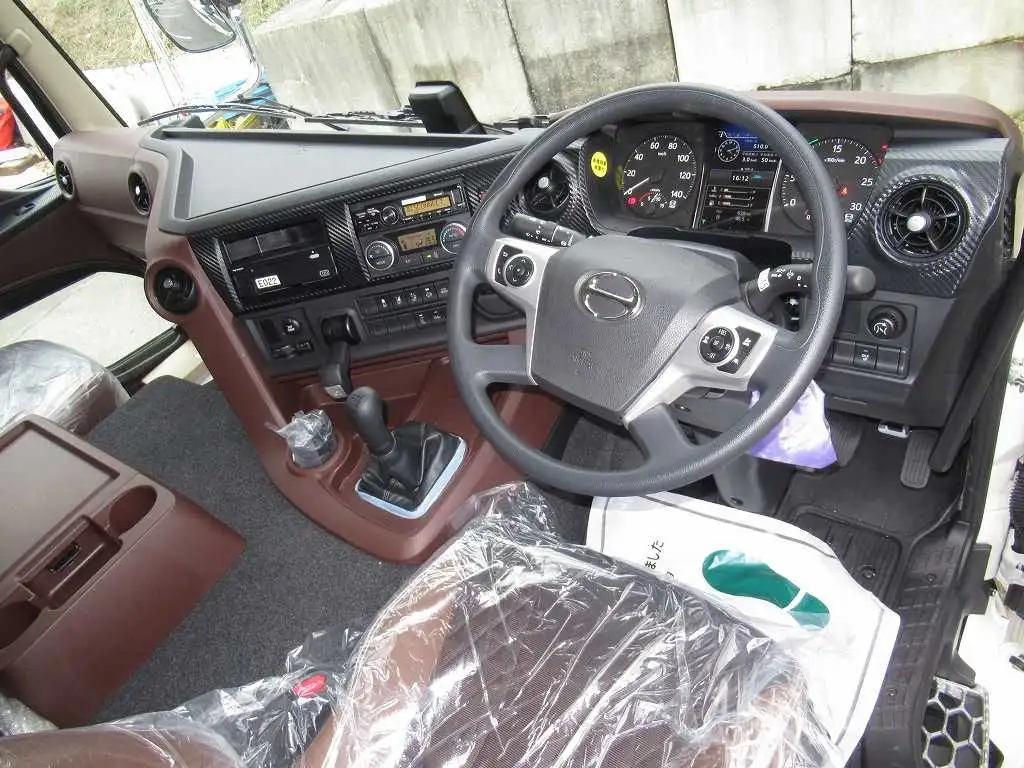 日野 プロフィア 大型 平ボディ アルミブロック エアサスの中古トラック画像11