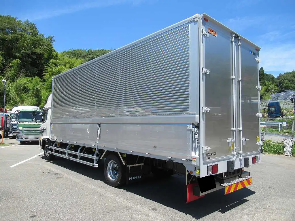 日野 レンジャー 中型/増トン ウイング エアサス ベッドの中古トラック画像5