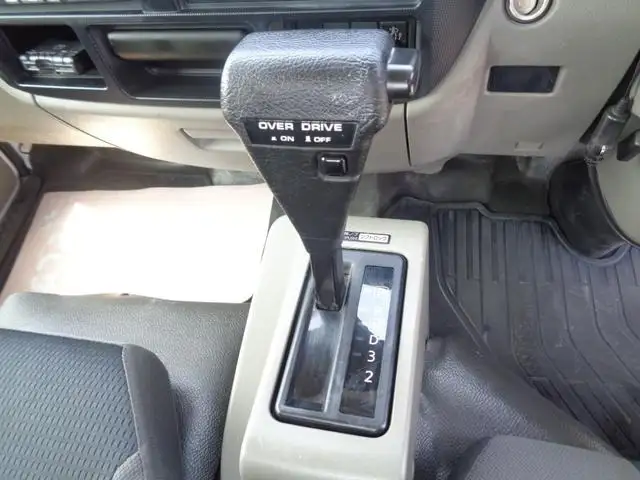 日産 アトラス 小型 平ボディ パワーゲート CBF-SQ2F24の中古トラック画像16
