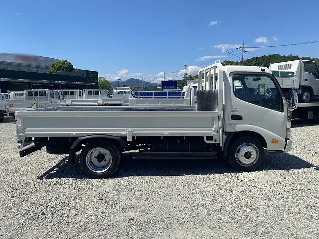 日野 デュトロ 小型 平ボディ TKG-XZU645M H30の中古トラック画像3