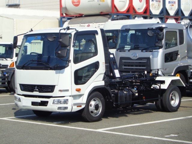 三菱 ファイター 中型/増トン アームロール