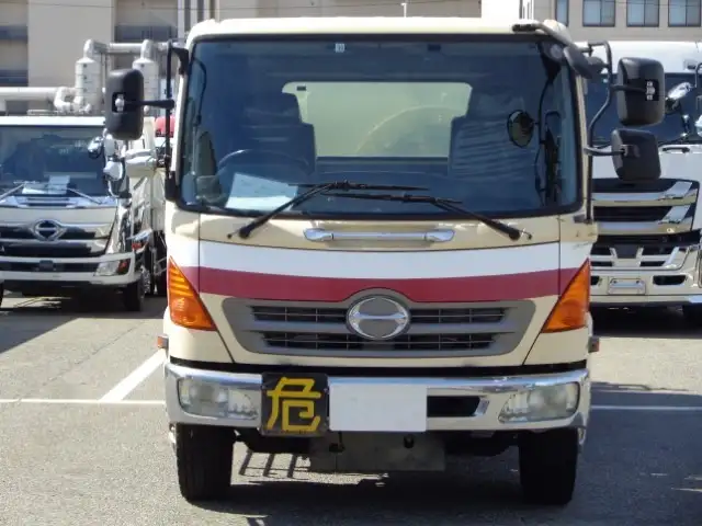 日野 レンジャー 中型/増トン タンク車 ローリー BDG-FJ7JHWAの中古トラック画像2