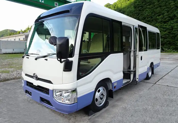 トヨタ コースター 小型 バス マイクロバス 2KG-GDB70 の中古トラック【車両No.195490】