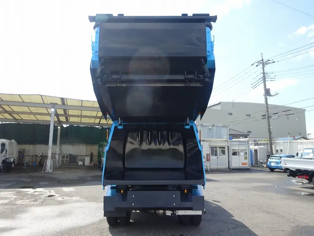 三菱 キャンター 小型 パッカー車 巻き込み式 回転ダンプ式の中古トラック画像8