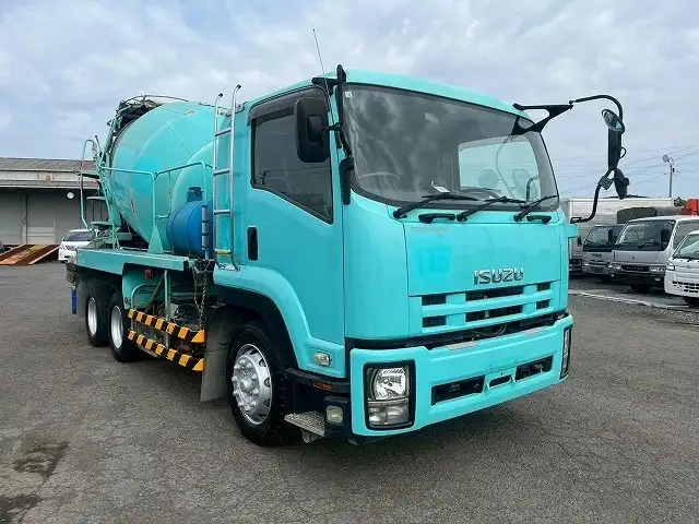 いすゞ フォワード 中型/増トン ミキサー・ポンプ ベッド QDG-FVZ34U2の中古トラック画像3