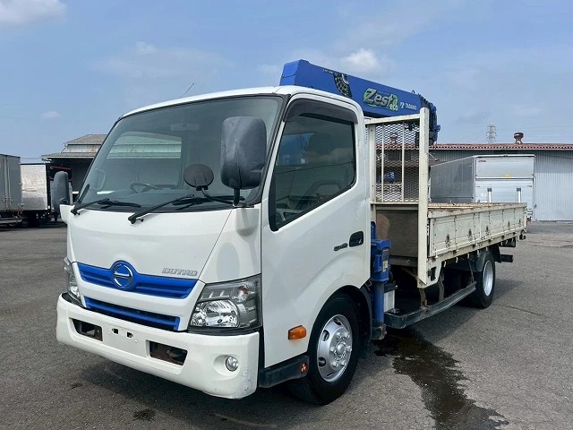 三菱 キャンター 小型 クレーン付 6段 ラジコン の中古トラック【車両No.192634】
