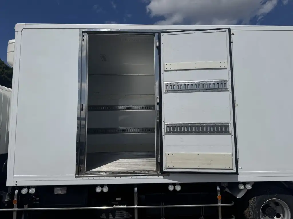 日野 レンジャー 中型/増トン 冷凍冷蔵 低温 パワーゲートの中古トラック画像7