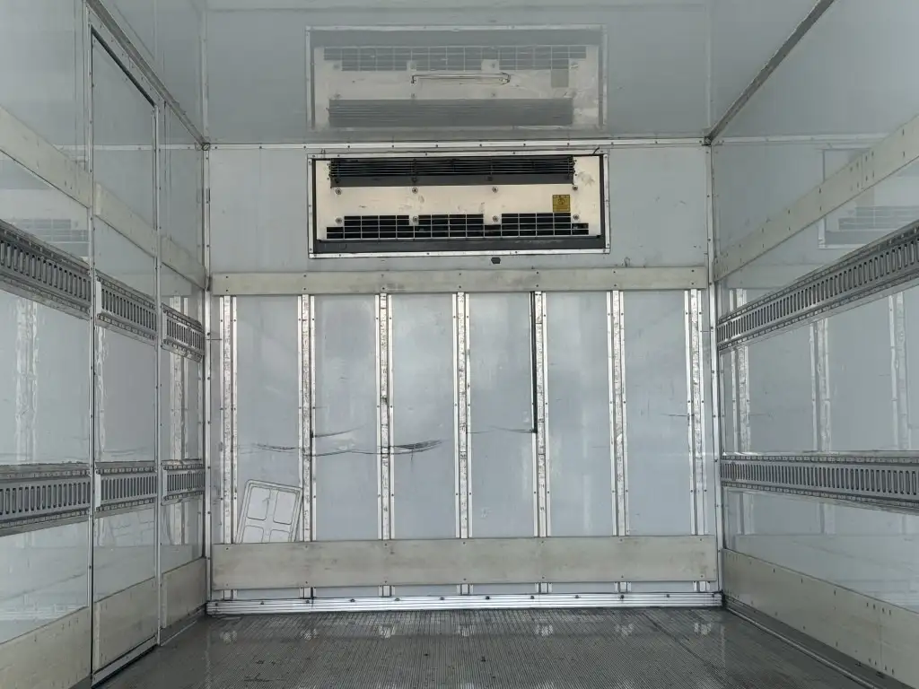 日野 レンジャー 中型/増トン 冷凍冷蔵 低温 パワーゲートの中古トラック画像12