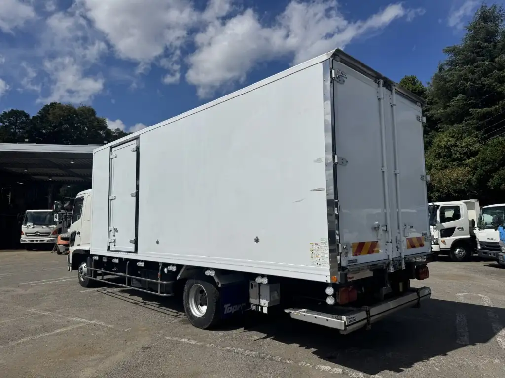 日野 レンジャー 中型/増トン 冷凍冷蔵 低温 パワーゲートの中古トラック画像6