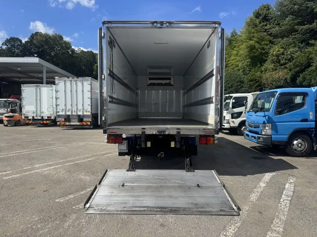 日野 レンジャー 中型/増トン 冷凍冷蔵 低温 パワーゲートの中古トラック画像8