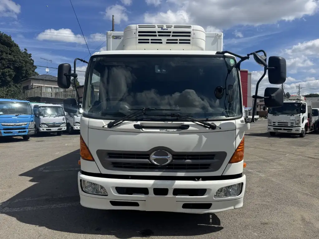 日野 レンジャー 中型/増トン 冷凍冷蔵 低温 パワーゲートの中古トラック画像2