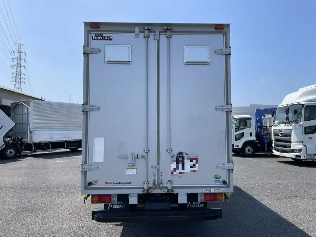 日野 デュトロ 小型 アルミバン TKG-XZU650M H26の中古トラック画像4