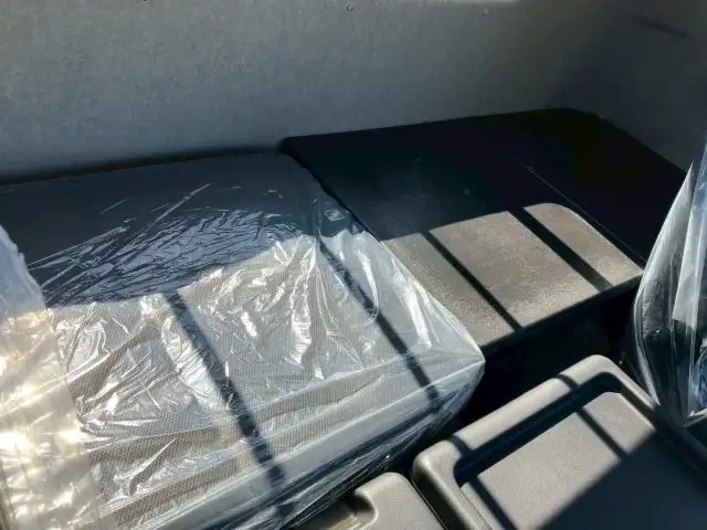 三菱 ファイター 中型/増トン 平ボディ ベッド 2KG-FK62Fの中古トラック画像14