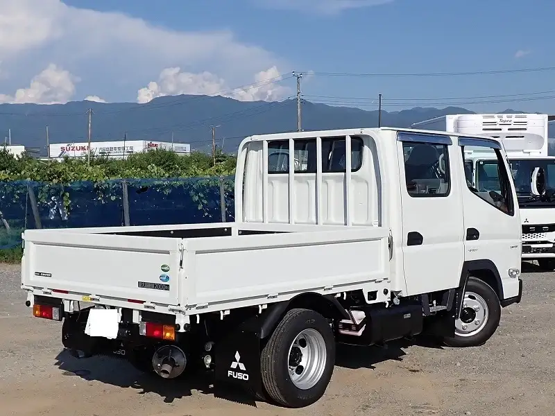 三菱 キャンター 小型 平ボディ Wキャブ 2RG-FBA20の中古トラック画像4