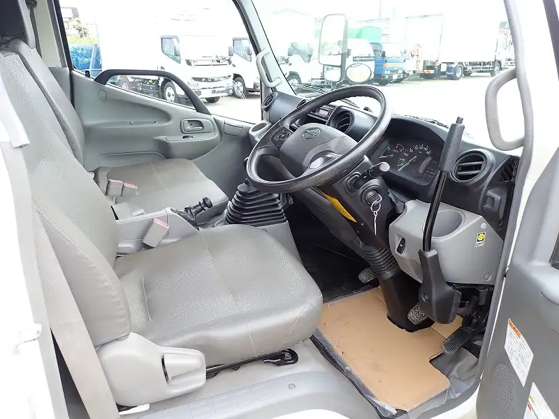 日野 デュトロ 小型 ダンプ 強化 2RG-XZU600Tの中古トラック画像11