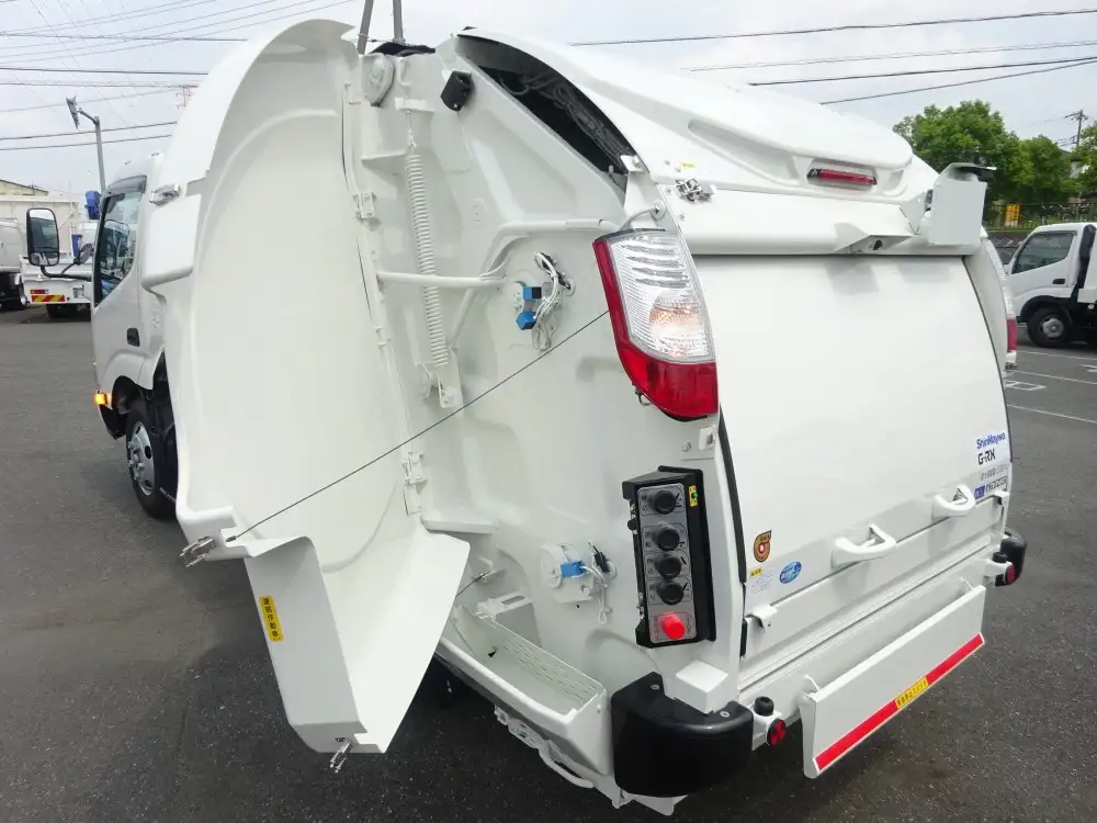 トヨタ ダイナ 小型 パッカー車 巻き込み式 回転ダンプ式の中古トラック画像8