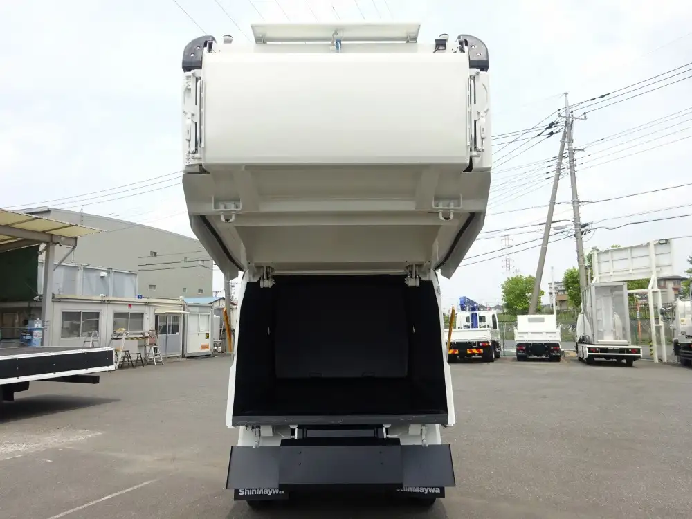 トヨタ ダイナ 小型 パッカー車 巻き込み式 回転ダンプ式の中古トラック画像9