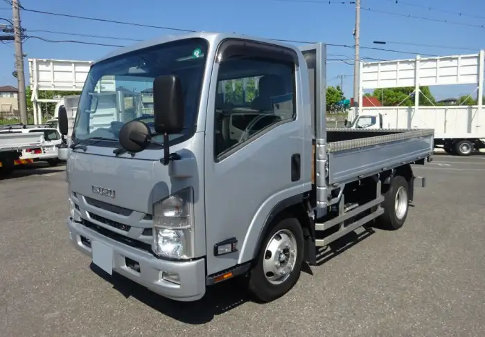 いすゞ エルフ 小型 平ボディ 床鉄板 2RG-NPR88Nの中古トラック画像1